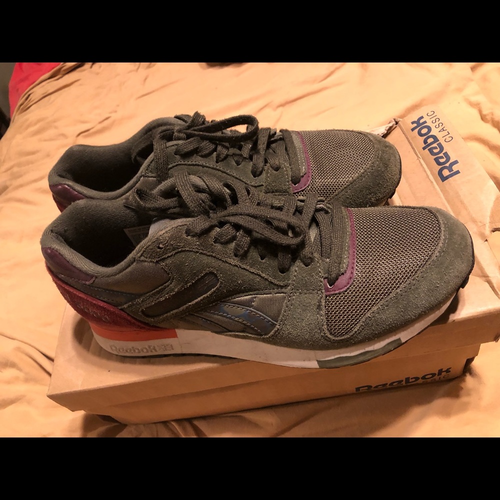 Reebok Classic- Camo color 8.5